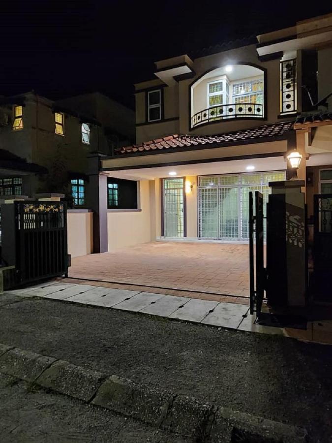 Galaxy Guest Home By Ipoh Maju Stay Extérieur photo