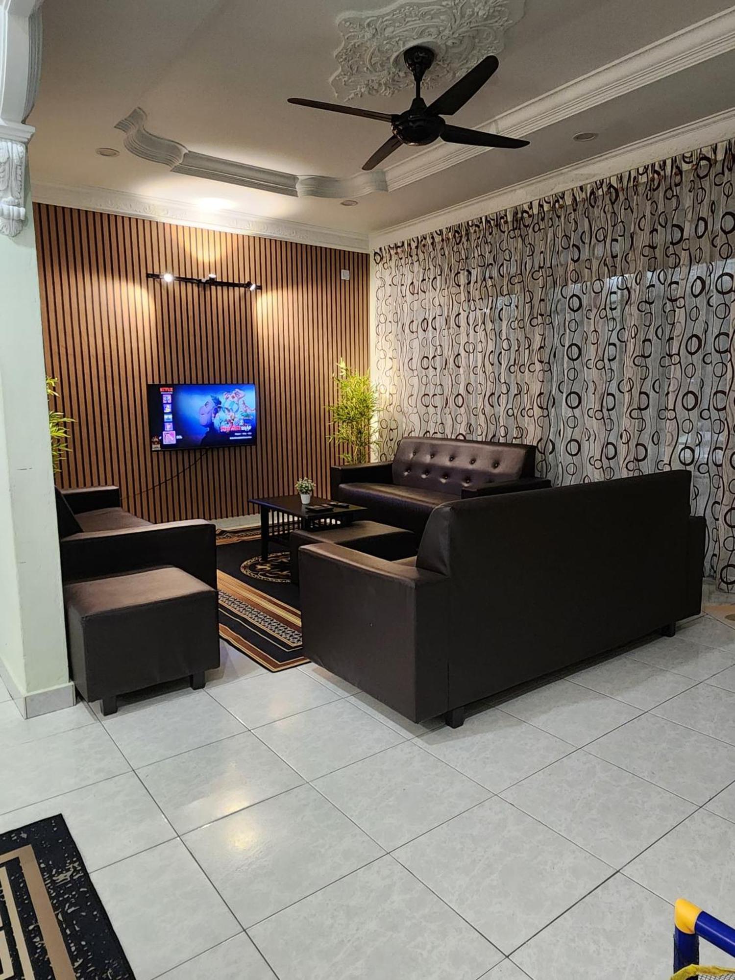 Galaxy Guest Home By Ipoh Maju Stay Extérieur photo